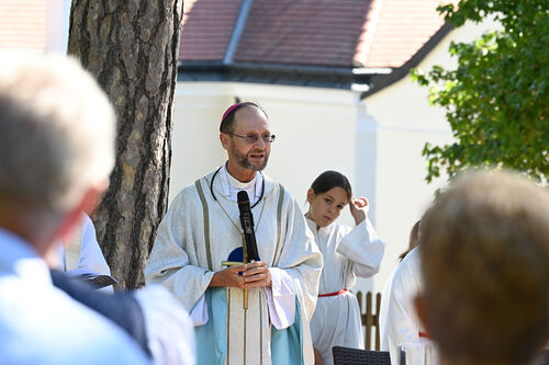 Mariengrotte in Staatz feierlich gesegnet